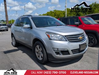 Used 2017 Chevrolet Traverse LT image 1