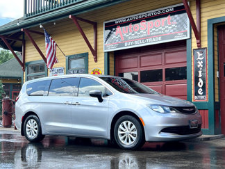Used 2018 Chrysler Pacifica LX w/ Tire & Wheel Group image 1
