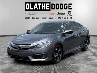 Used 2016 Honda Civic Touring image 1