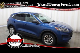 Used 2022 Ford Escape SE image 1