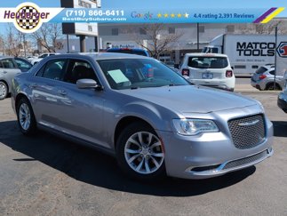 Used 2015 Chrysler 300 Limited image 1