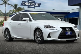 Used 2018 Lexus IS 300 F Sport video 2