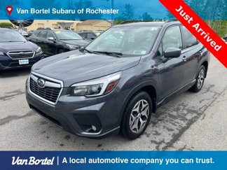 Used 2021 Subaru Forester Premium image 1