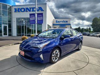 Used 2016 Toyota Prius Three Touring image 1