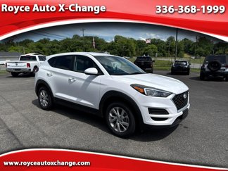 Used 2020 Hyundai Tucson SE image 1