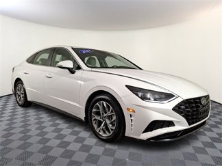 Used 2023 Hyundai Sonata SEL image 1