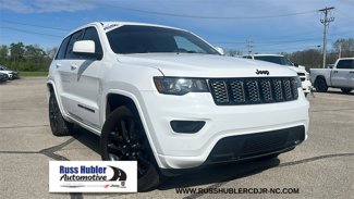 Used 2019 Jeep Grand Cherokee Altitude image 1