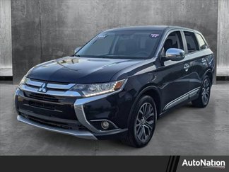 Used 2017 Mitsubishi Outlander SE image 1