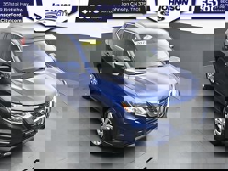 Used 2017 Nissan Rogue S image 1