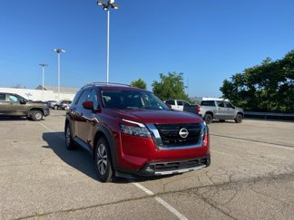 Certified 2023 Nissan Pathfinder SL image 1