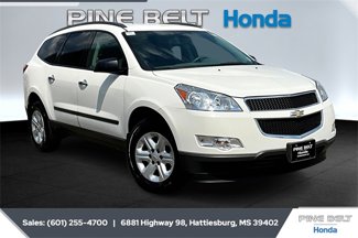 Used 2011 Chevrolet Traverse LS video 1