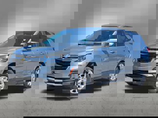 Used 2023 Chevrolet Equinox LT w/ Driver Convenience Package image 1