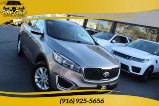Used 2017 Kia Sorento LX image 1