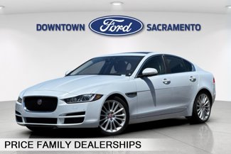 Used 2017 Jaguar XE First Edition image 1