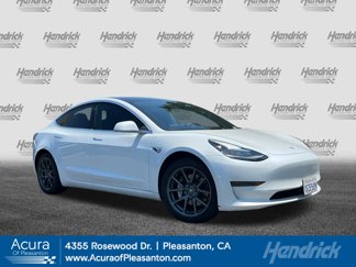 Used 2020 Tesla Model 3 Standard Range image 1