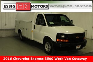 Used 2016 Chevrolet Express 3500 image 1