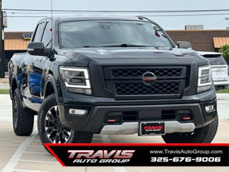 Used 2020 Nissan Titan PRO-4X w/ Pro-4x Convenience Package image 1