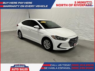 Used 2017 Hyundai Elantra SE image 1