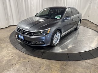 Used 2017 Volkswagen Passat 3.6 SEL Premium image 1