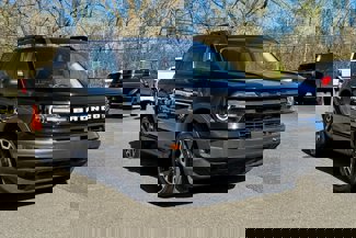 Used 2022 Ford Bronco Sport Outer Banks image 1