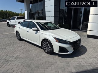 Used 2023 Nissan Altima 2.5 SV image 1