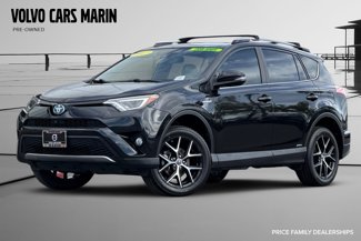 Used 2017 Toyota RAV4 SE image 1