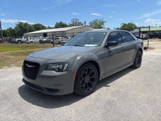 Used 2019 Chrysler 300 Touring w/ Sport Appearance Package image 1