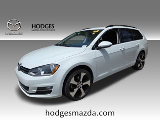 Used 2015 Volkswagen Golf S image 1