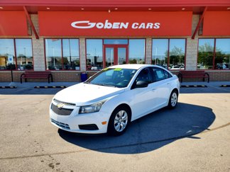Used 2013 Chevrolet Cruze LS image 1