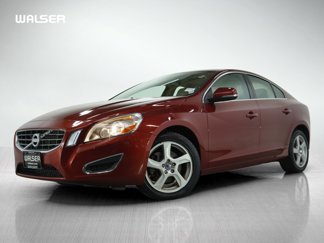 Used 2013 Volvo S60 T5 image 1