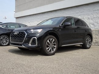 Used 2023 Audi Q5 2.0T Premium w/ Convenience Package image 1
