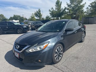Used 2017 Nissan Altima 2.5 SV image 1