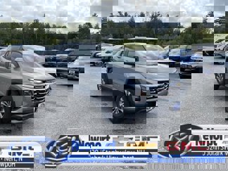 New 2025 Chevrolet Equinox LT w/ Safety and Technology Package image 1
