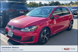 Used 2017 Volkswagen GTI SE image 1