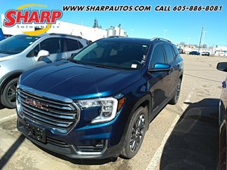 Used 2022 GMC Terrain SLT w/ Infotainment Package II image 1