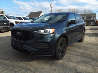 Used 2024 Ford Edge SE w/ Black Appearance Package image 1