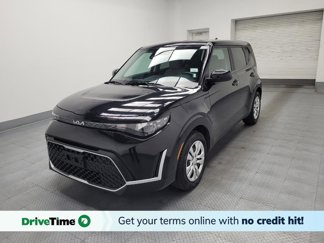 Used 2023 Kia Soul LX image 1