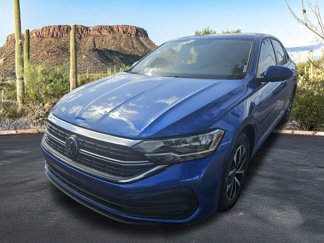Used 2023 Volkswagen Jetta S image 1