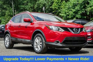 Used 2017 Nissan Rogue Sport SV image 1