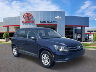 Used 2013 Volkswagen Tiguan S image 1