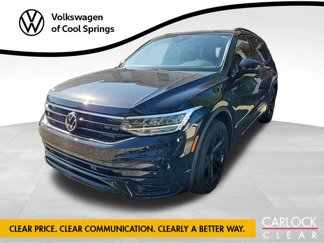 Used 2023 Volkswagen Tiguan SE R-Line image 1