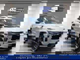 New 2025 Chevrolet Trax LT w/ Driver Confidence Package image 1