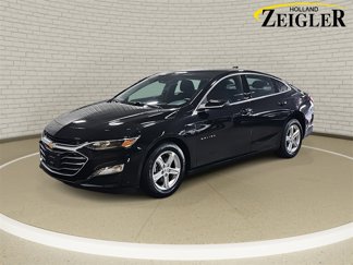 Used 2024 Chevrolet Malibu LT image 1