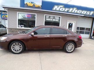 Used 2012 Chrysler 200 Limited w/ Sun/Sound Group image 1