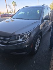 Used 2017 Volkswagen Tiguan S image 1