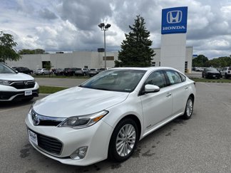 Used 2015 Toyota Avalon XLE Touring image 1