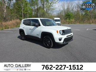Used 2023 Jeep Renegade Latitude image 1