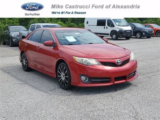 Used 2012 Toyota Camry SE image 1