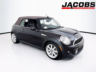 Used 2013 MINI Cooper S image 1