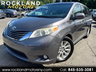 Used 2011 Toyota Sienna XLE image 1